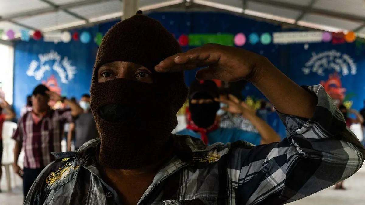 EZLN puede rearmarse por descontento al Tren Maya, estima Sedena